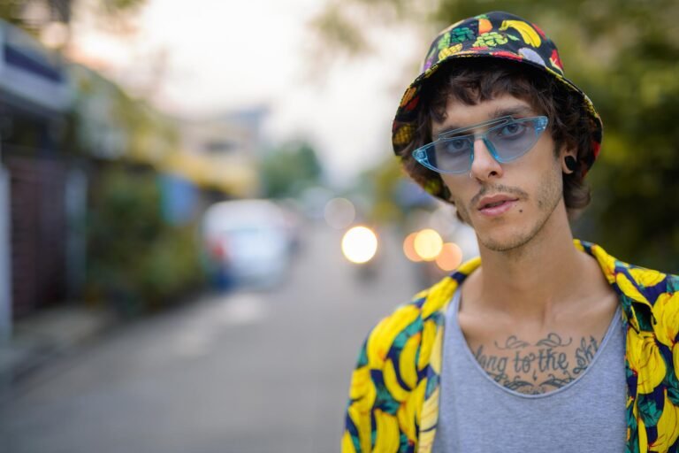 Blog Face Of Young Rebellious Man With Eccentric Fashio M7PYYQJ 768x512